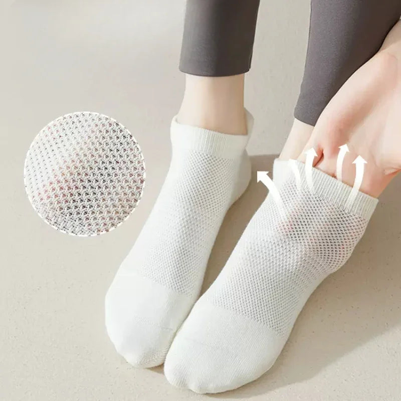 Mesh Breathable Yoga Socks Women